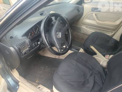 هوندا أكورد 1991