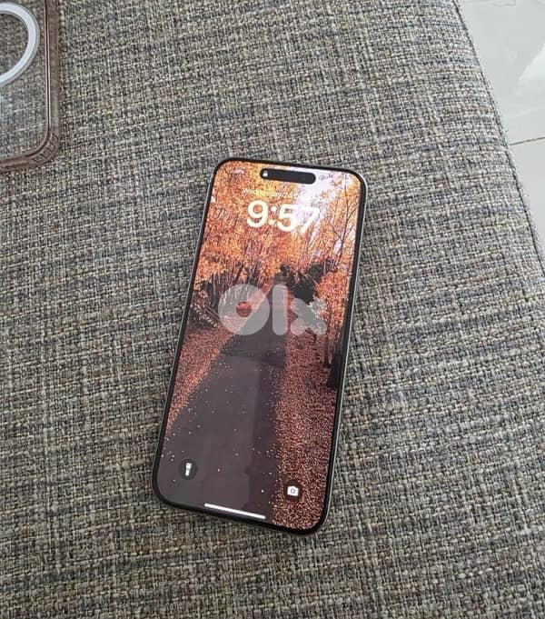 iphone 15 pro max like new 2