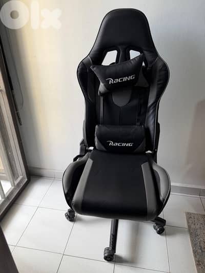 gaming chair like new