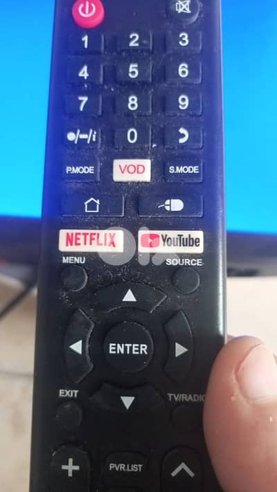 تليفزون سمارات 32انش شغال ميه بلميه