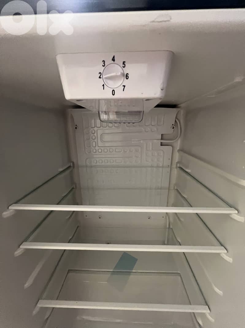 Small refrigerator 1