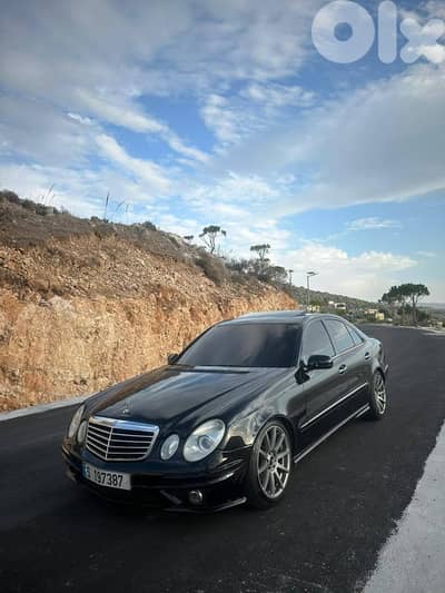 Mercedes-Benz E320  2009