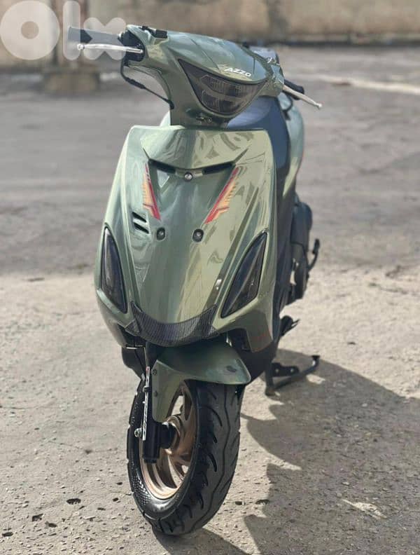 azzo 2025 meshi 8,000 2