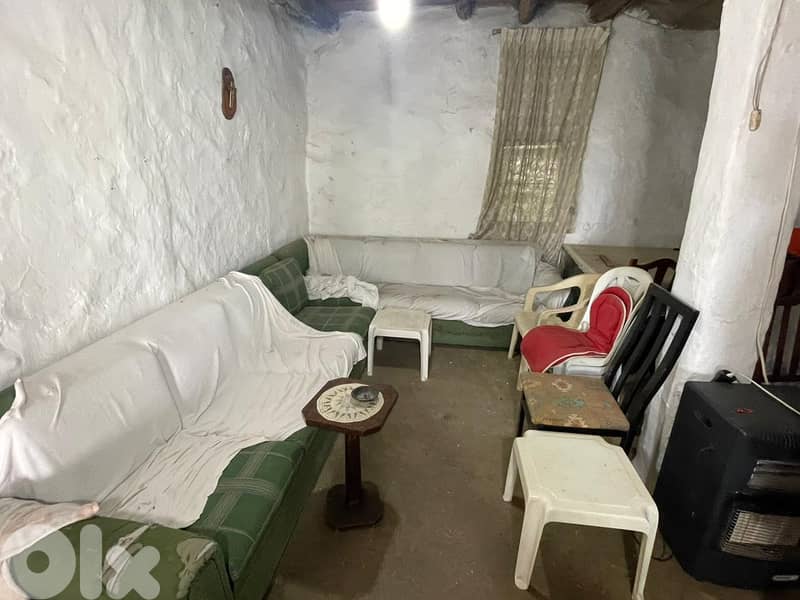 840 SQM Land with Old House in Ghazir with a Panoramic Sea View 3