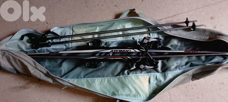 Atomic metron magnesium with poles 6