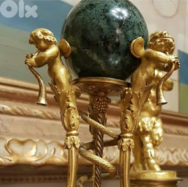 Grand Tour Style Gilt Bronze Putti Garniture with Malachite & Onyx 1