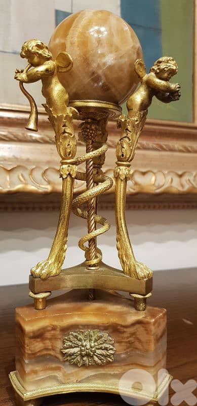 Grand Tour Style Gilt Bronze Putti Garniture with Malachite & Onyx 6