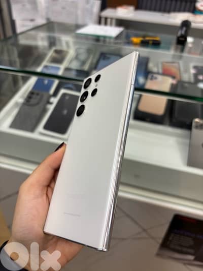 SAMSUNG S 22 utra 256gb 12 ram