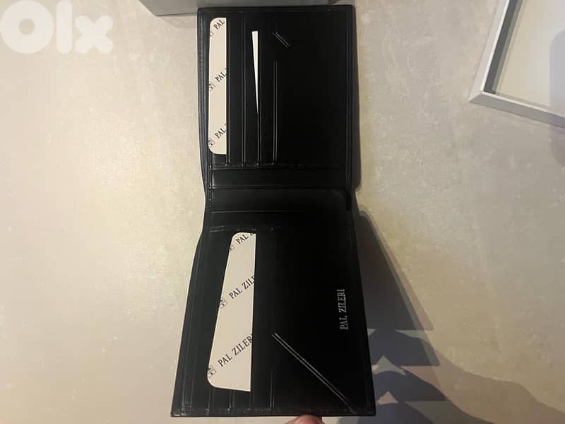 man wallet 2