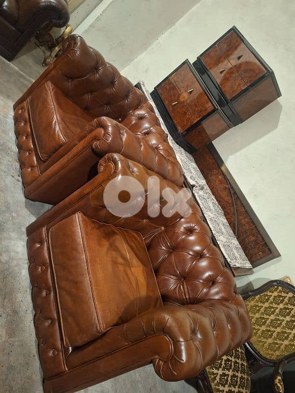two pieces of chesterfield genuine leather original England 1