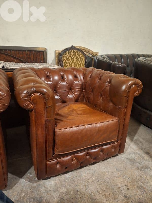 two pieces of chesterfield genuine leather original England 2
