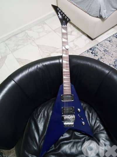 barely used limited edition flying v electric guitar professional one