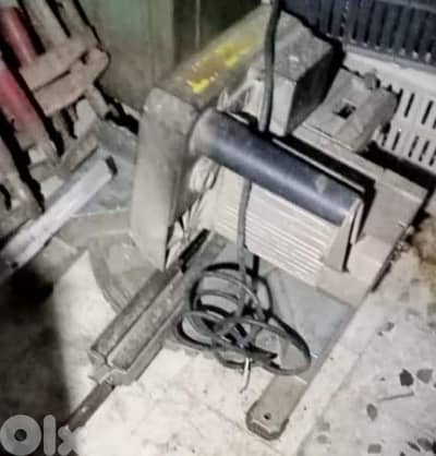 عدة نجارة بحالة جيدة جدا