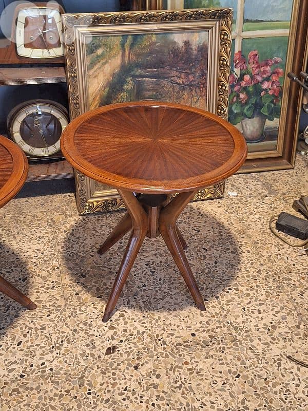pair of 1950 small round coffee tables 3