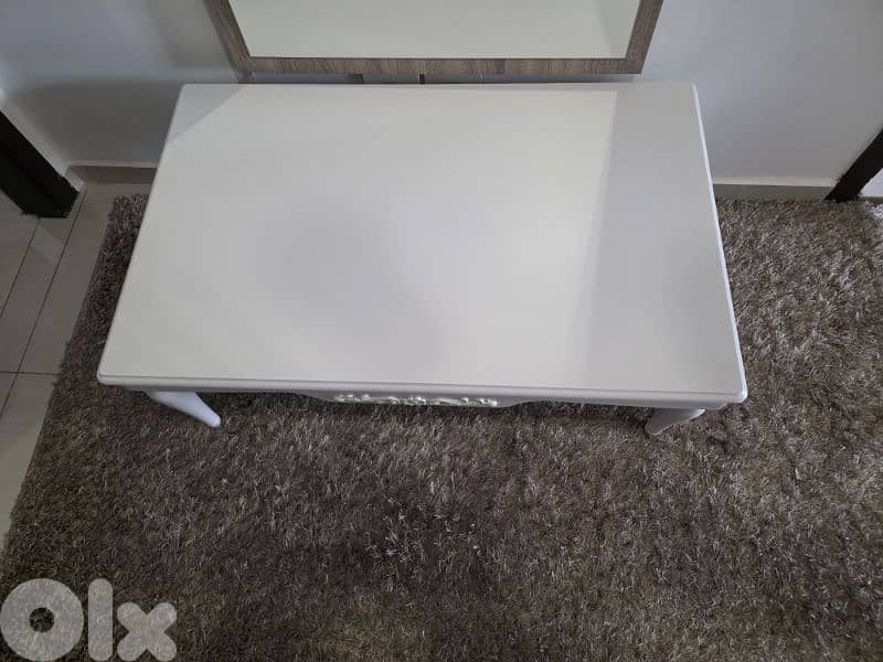 Table From Istikbal 2