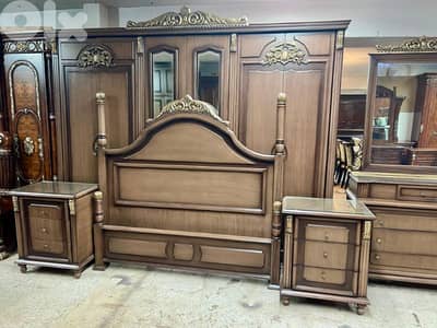 اوضة نوم ملكية خشب زان ولاتي كلا شبه جديدة