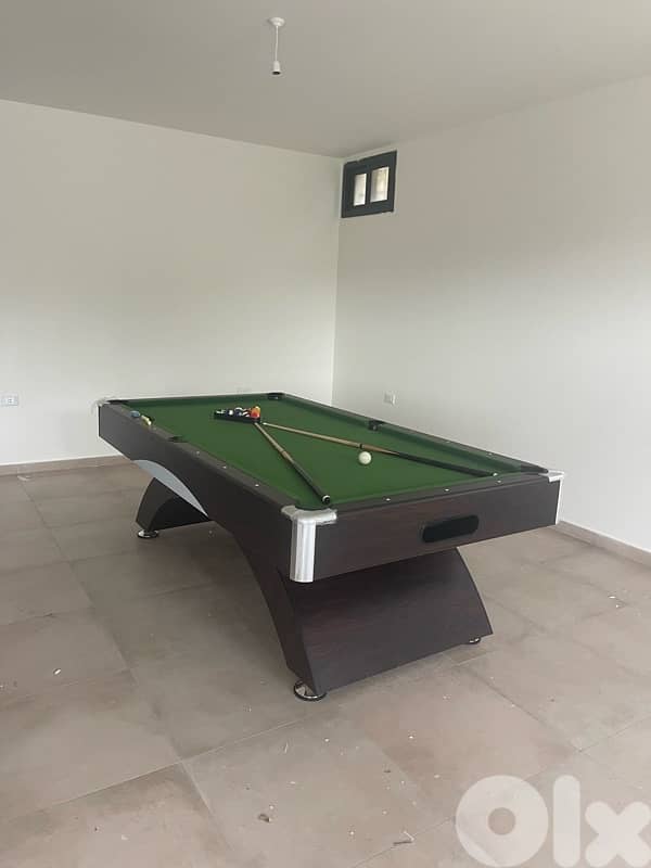 Rainbow Billiard Pool Table 8ft 2