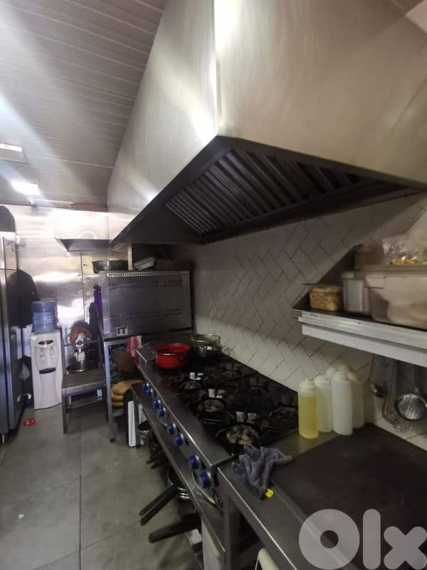 Fully equipped kiosk restaurant for sale 6
