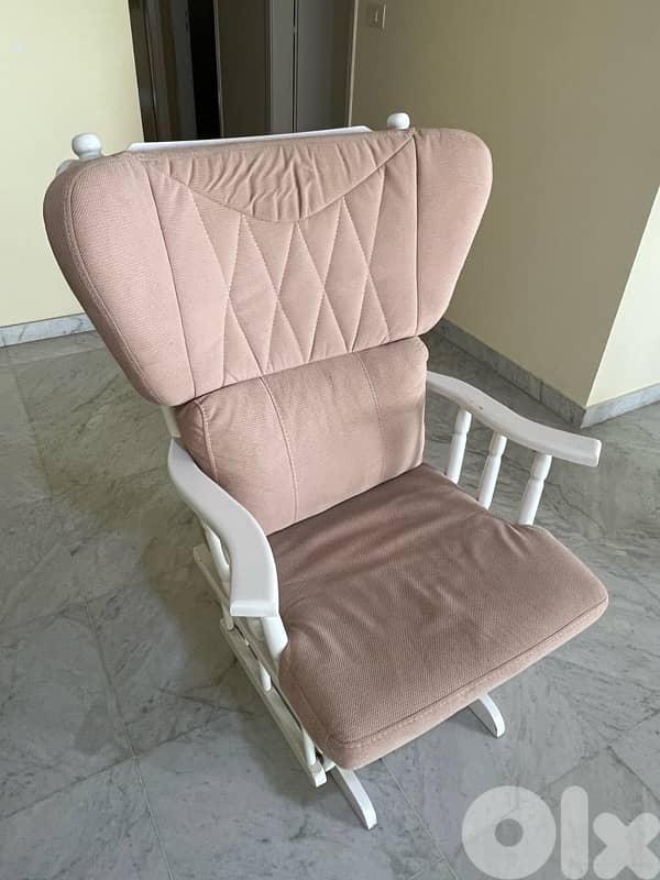 Nursing Chair 1