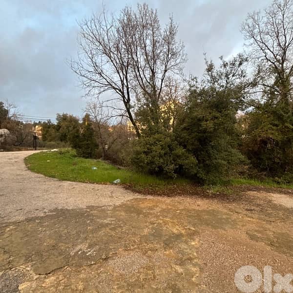 1200 Sqm Land in Rayfoun 4