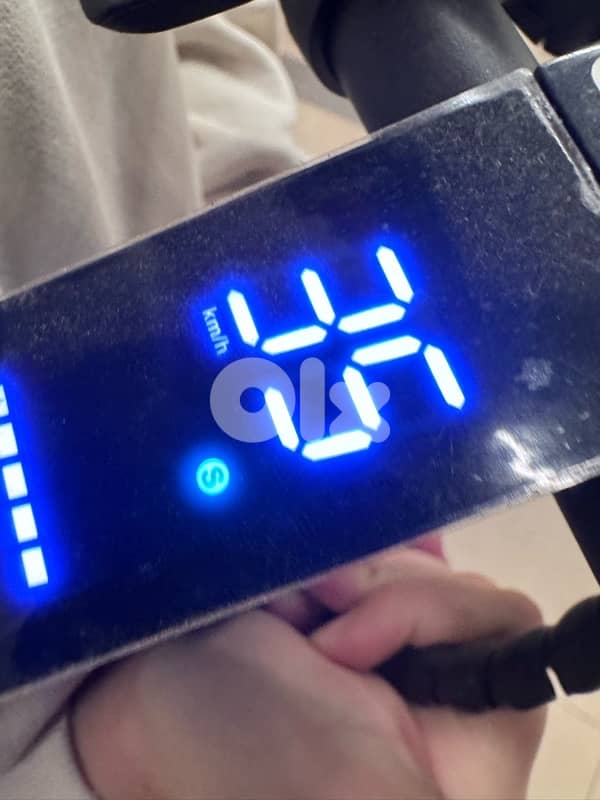 Lenzod PRO Folding E-scooter (35km/h) *NEW* 1