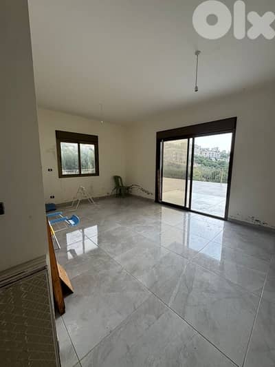 apartment for sale in halat شقة البيع في حالات