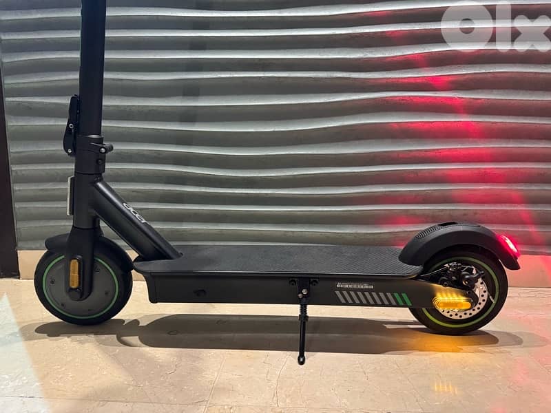 Scooter acer series 3 used 2month 3