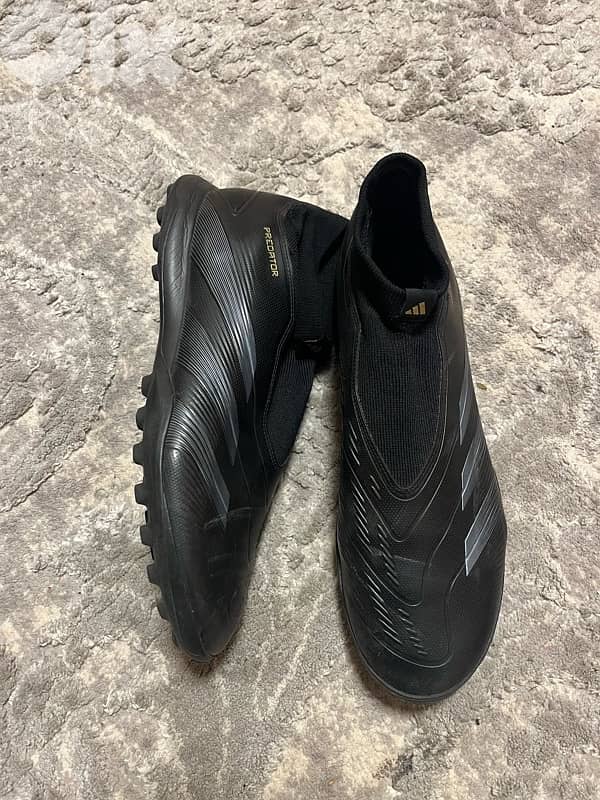 Football shoes original 3