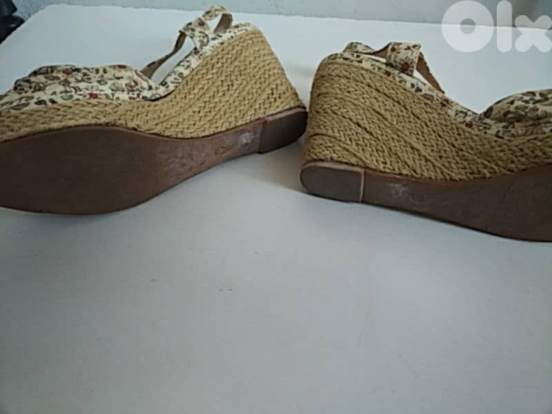 Wedge sandals (37) - Not Negotiable 3