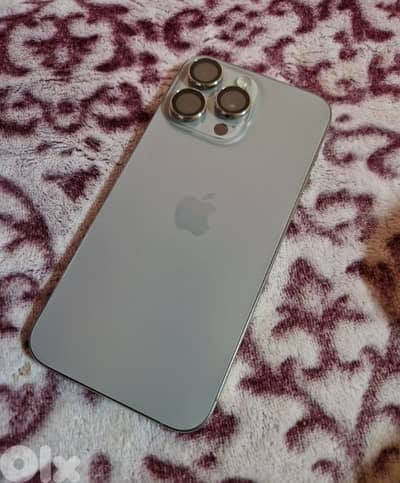 Iphone 15 Pro Max 256GB WITH BOX BARELY USED 0 SCRATCH