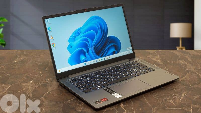 Lenovo IdeaPad Slim 3 1