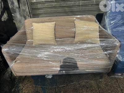 طقم كنبايات مودرن بصير تخت ثلاث قطع كتير نظيف