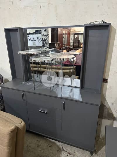 درسوار مع مرايا مودرن شبه جديد