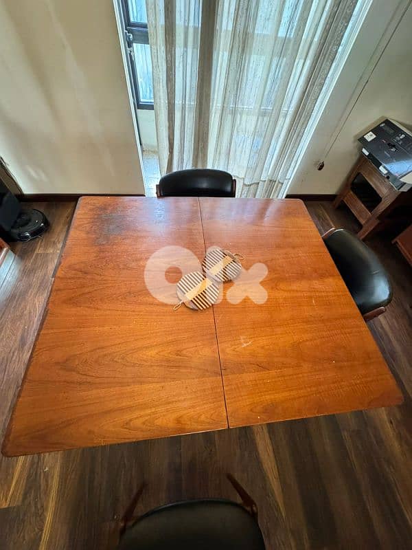 Used dining room set 1