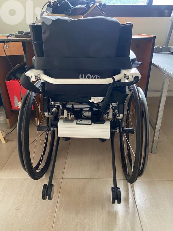standing wheelchair 1