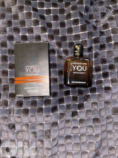 perfume 80% off 30$ negotiable STRONGER WITH YOU ABSOLUTELY.
