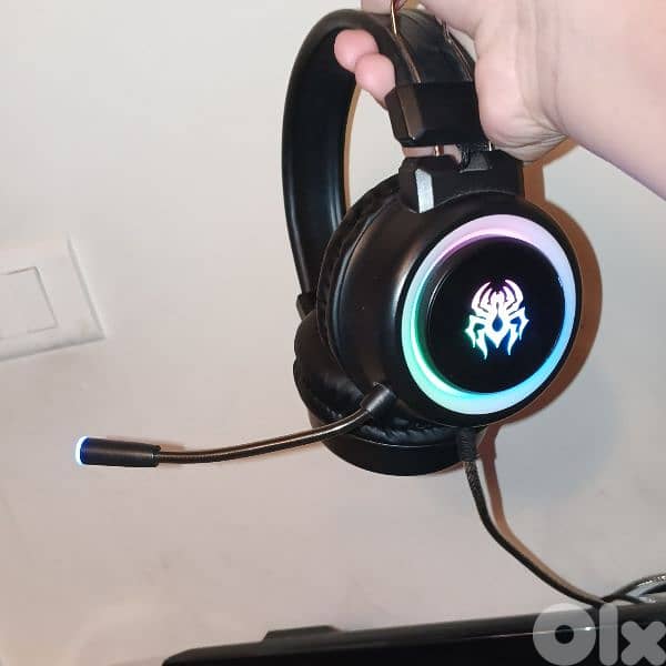 Nintendo switch OLED which all the accessories 7