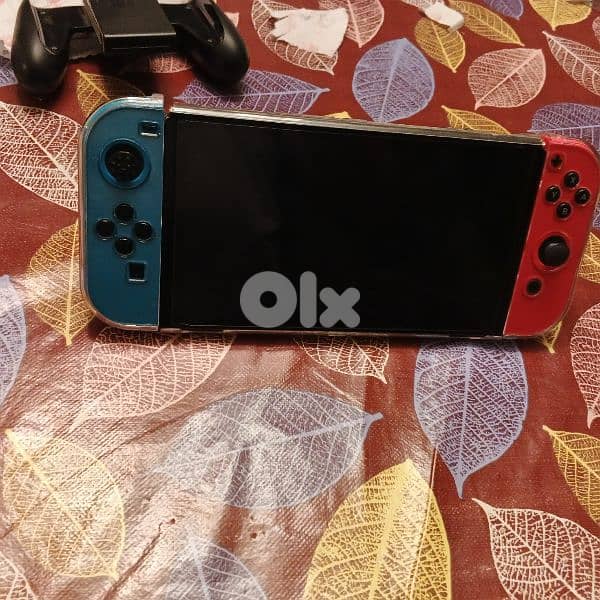 Nintendo switch OLED which all the accessories 13