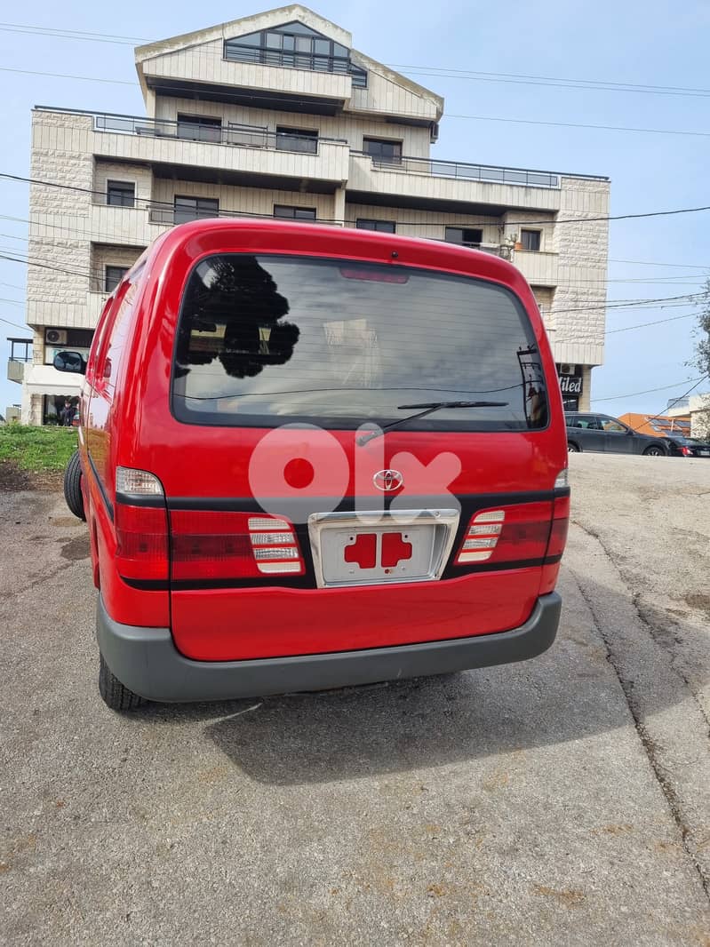 Toyota Hiace 2005 2