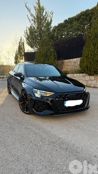 2022 Audi RS3 Performance Package