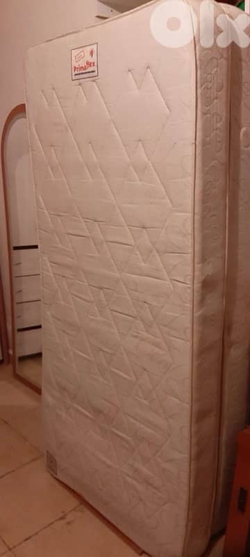 2 bedding sets and 2 matresses for only 120$ for both 50% discount