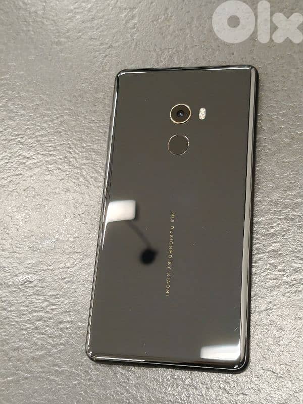 Xiaomi Mi Mix 2 8