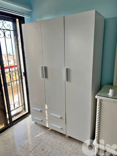 خزائن 3 درف جديدة من المعمل (High Quality)