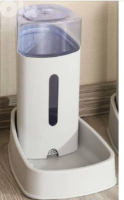 مشربيةمياه اوتوماتيك للقطط والكلاب