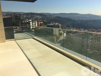 شقة للايجار في المونتيقردي Decorated Apartment for rent in Monteverde