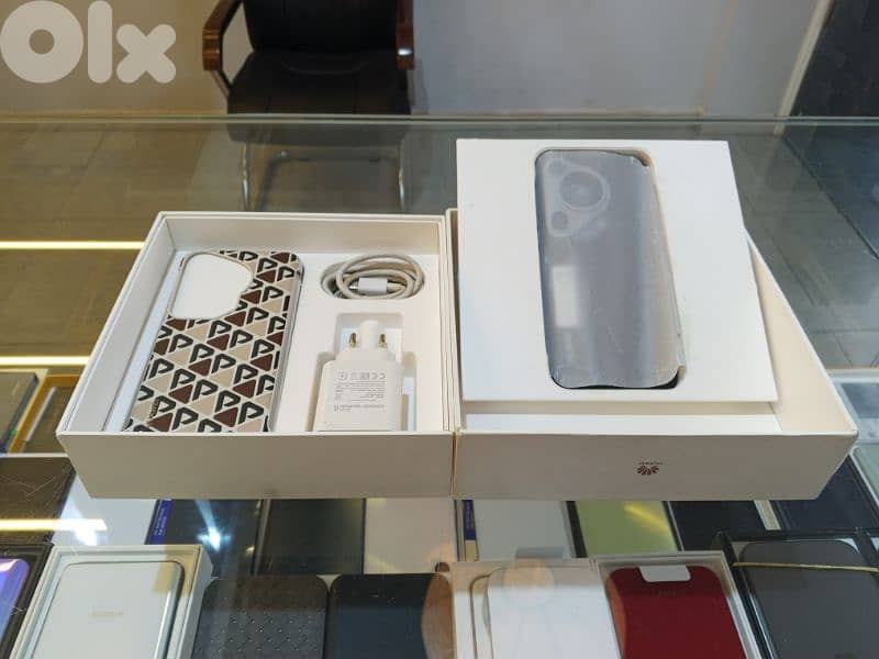 Huawei Pura 70 Ultra 8