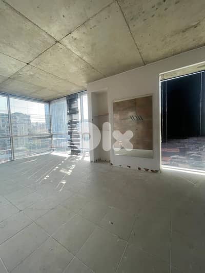 Office For Rent in Mirna El Chelouhi - مكتب للاجار في ميرنا الشالوحي