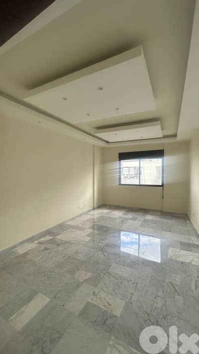 Apartment for sale in Zouk Mosbeh شقة للبيع في زوق مصبح