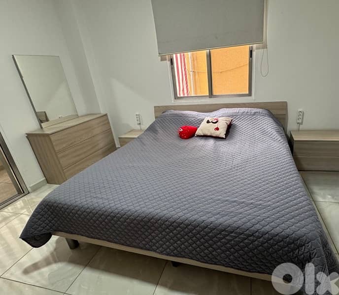 Full Bedroom set (from mobilitop) 1