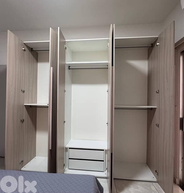 Full Bedroom set (from mobilitop) 4